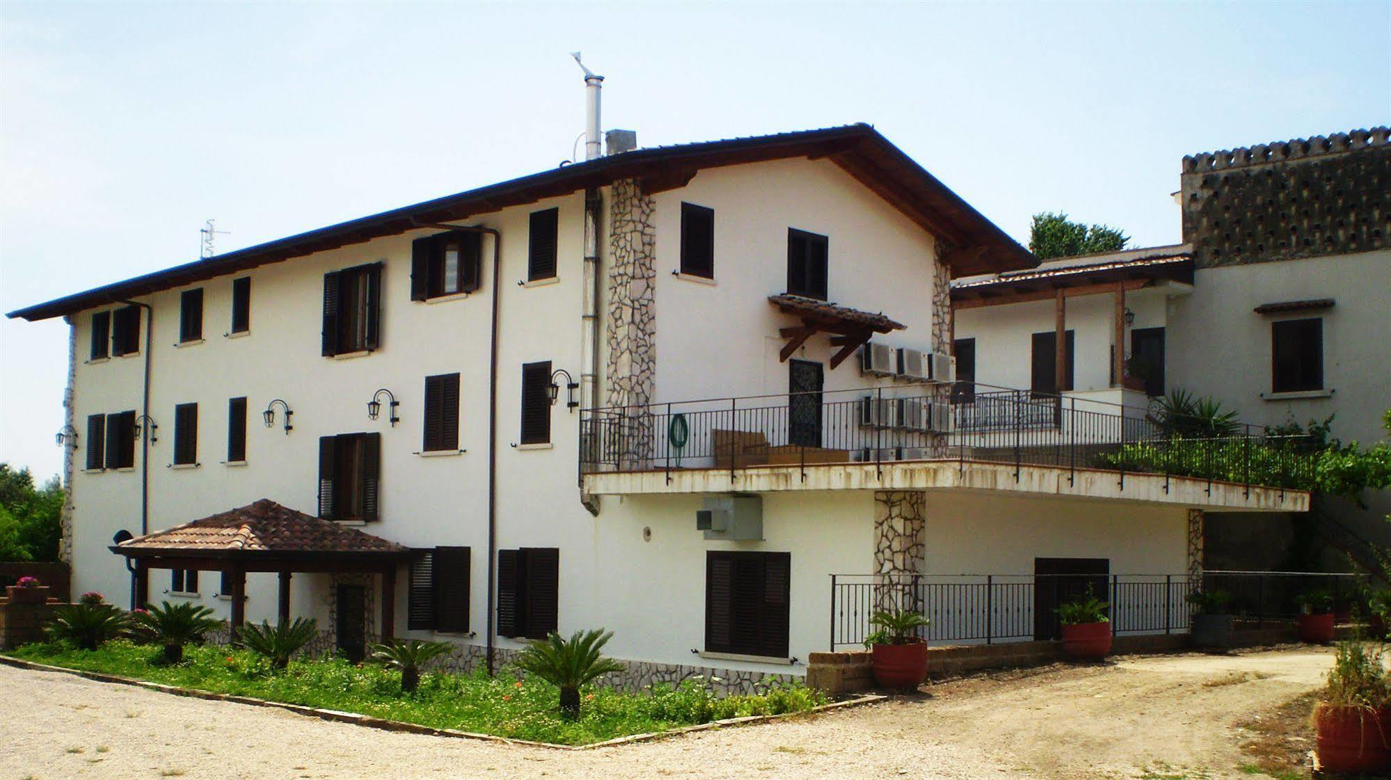 Agriturismo La Colombaia Капуа Экстерьер фото